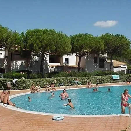 T3 Avec Terrasse, Piscine, Tennis Et Parking Prive A 100m De La - Fr-1-607-1 Lejlighed Agde